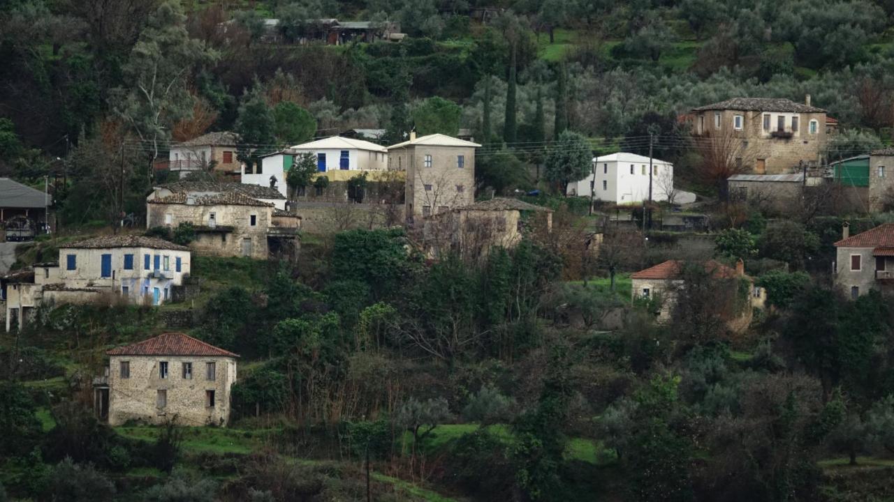 The Old Olive Mill House Villa Aegae Exterior photo